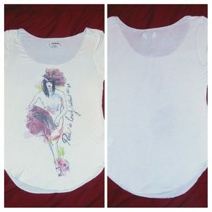 Bebe T Shirt White "Paris is lonely without me xo"